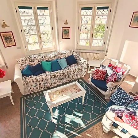 Casa Dei Fiordalisi Tatil Evi Rapallo