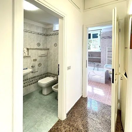Casa Dei Fiordalisi * Rapallo